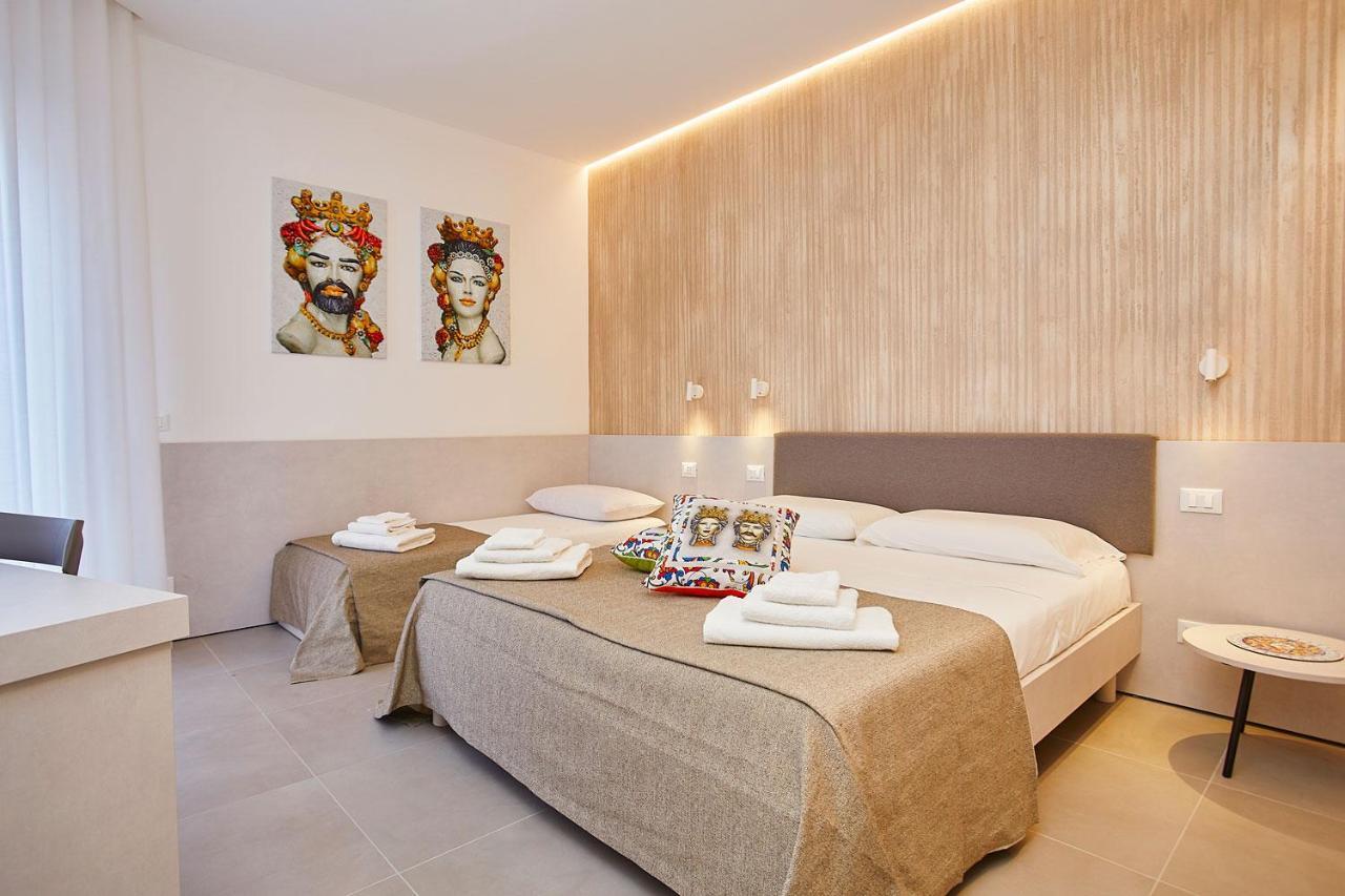 Porta Del Golfo Apartments & Suites Кастелламмаре-дель-Голфо Экстерьер фото