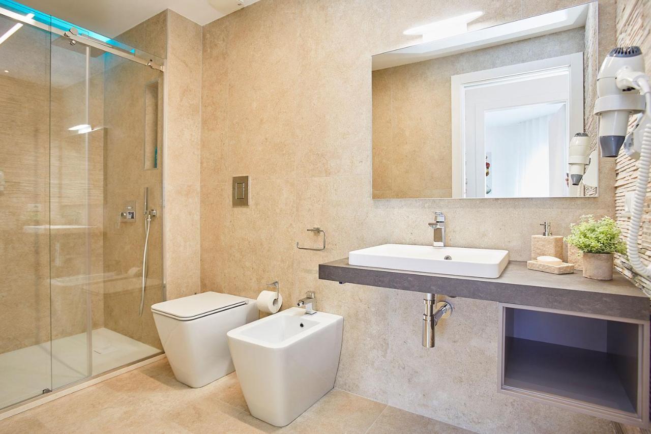 Porta Del Golfo Apartments & Suites Кастелламмаре-дель-Голфо Экстерьер фото