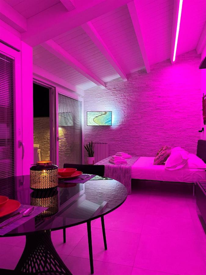 Porta Del Golfo Apartments & Suites Кастелламмаре-дель-Голфо Экстерьер фото